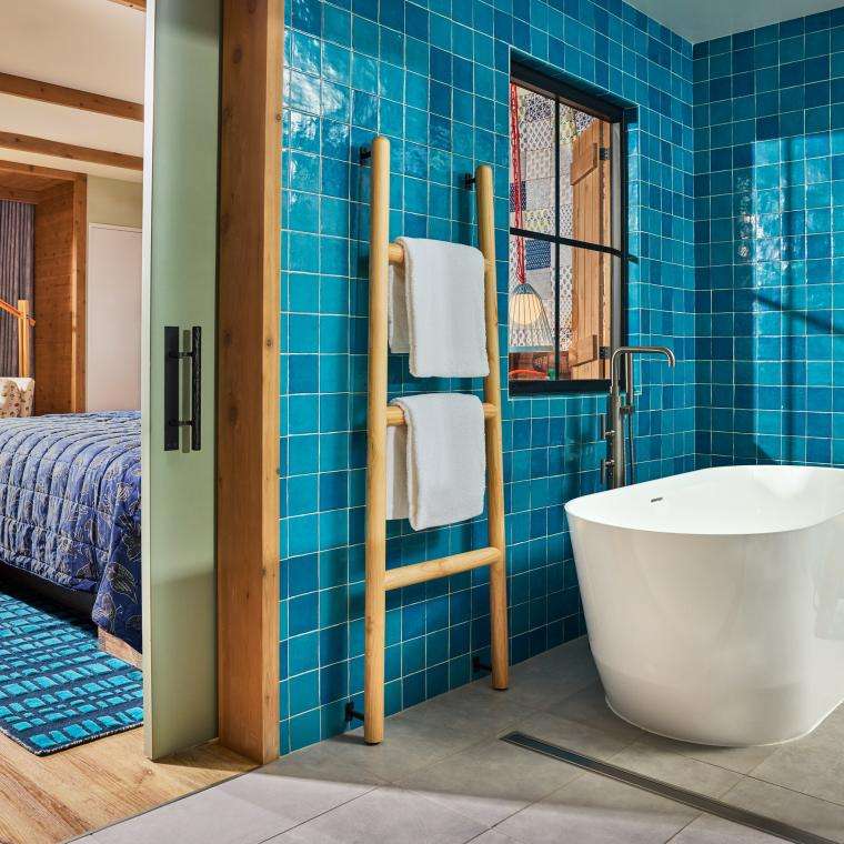 Cabin One Bedroom Suite